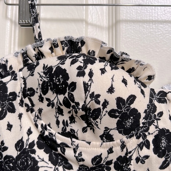 Black and White Floral Corset Bustier Top with Built-in Cups Women’s size M - Picture 3 of 5